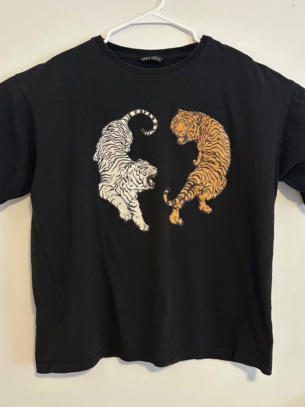 Men's Yin Yang Tiger Graphic Print T-Shirt Medium / Large Black Short Sleeve
